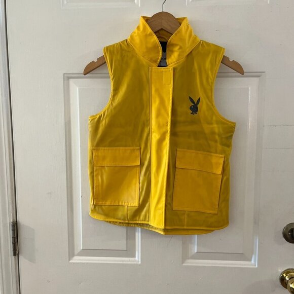PLAYBOY Yellow Vest - Picture 2 of 10